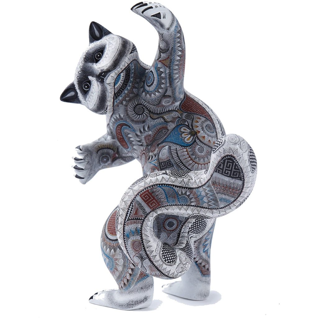 Mapache / Woodcarving Alebrije Mexican Folk Art Sculpture