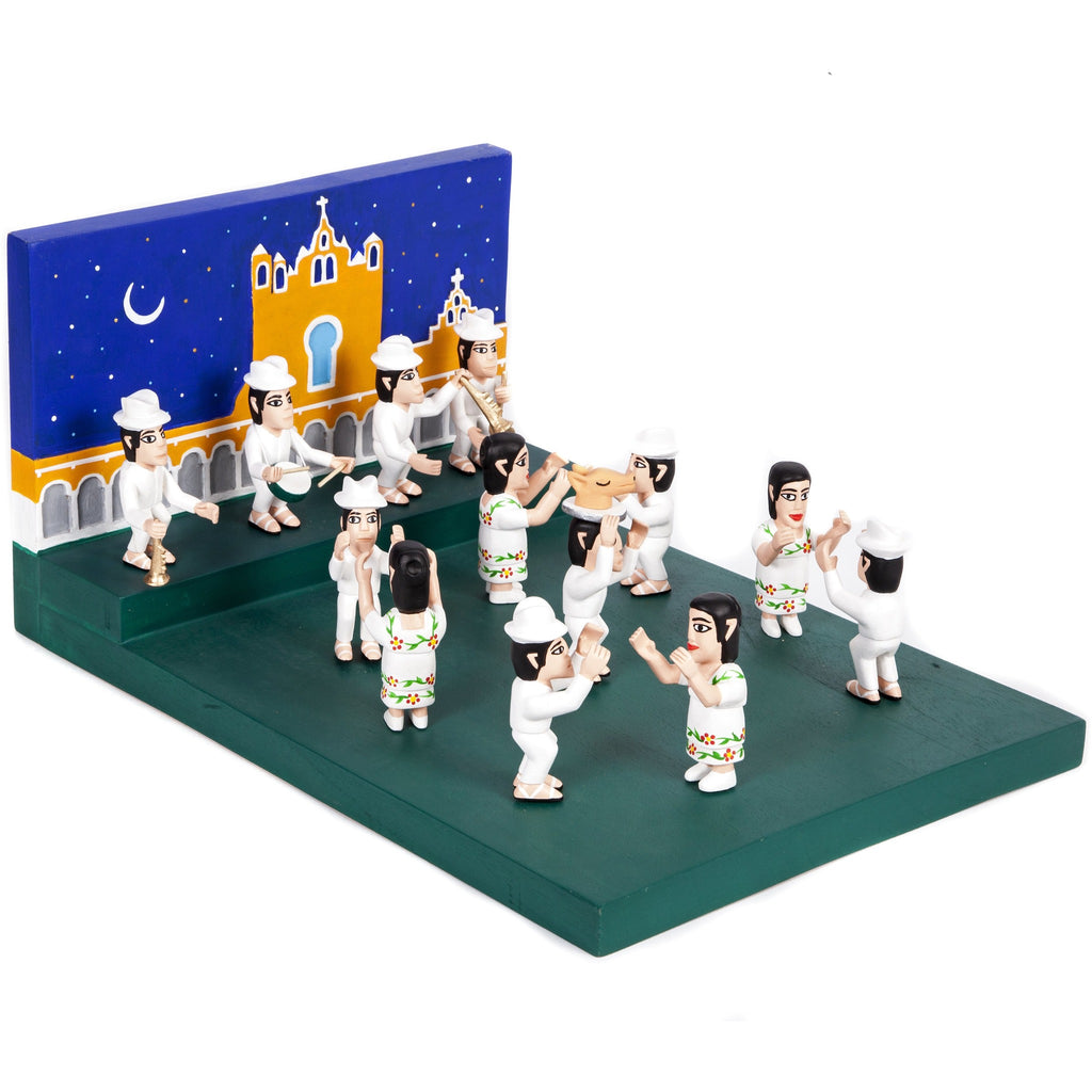 El Baile de la Jarana / Woodcarving Mexican Folk Art Sculpture