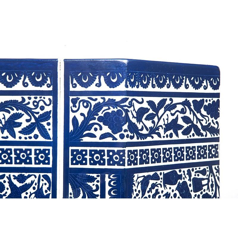 Baul con motivos de fauna y faenas del campo / Woodcarving Lacquer Mexican Folk Art