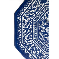 Baul con motivos de fauna y faenas del campo / Woodcarving Lacquer Mexican Folk Art