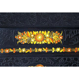 Baul con motivos de flores / Woodcarving Lacquer Mexican Folk Art