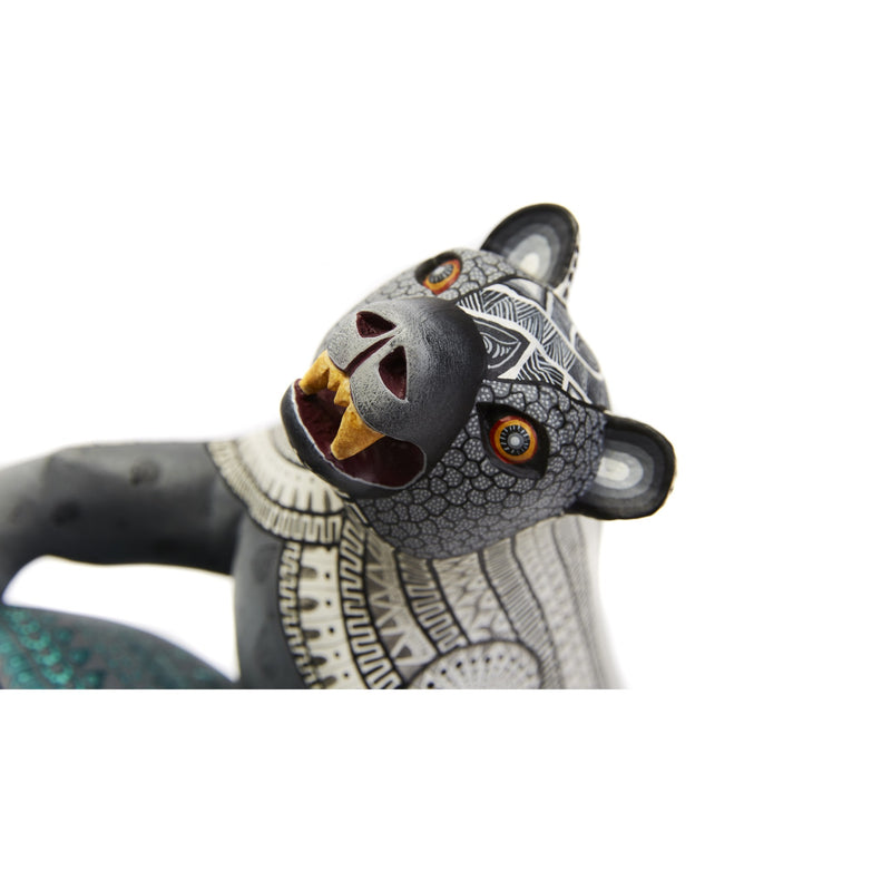 Armadillo vs Oso - Armadillo vs Bear Alebrije - Mexican Folk Art | Cactus Fine Art