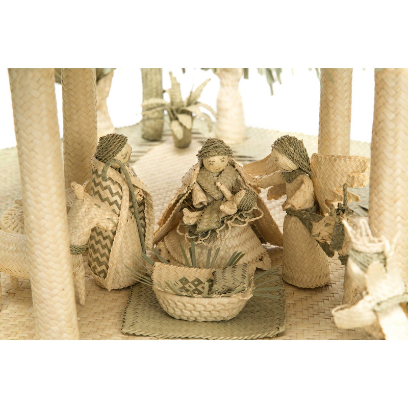 Nacimiento tejido en palma / Vegetable Fibers Mexican Folk Art Sculpture Nativity
