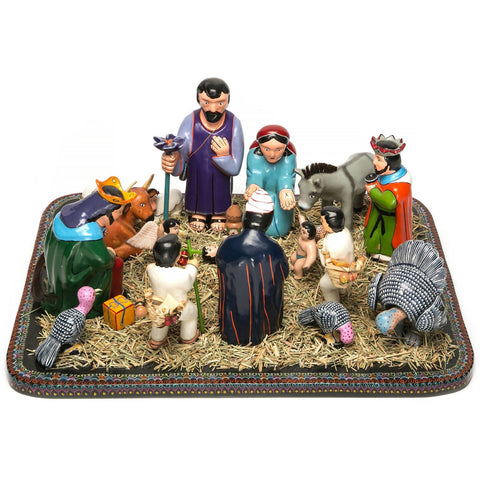 Nacimiento de Guerrero / Woodcarving Lacquer Mexican Folk Art Nativity