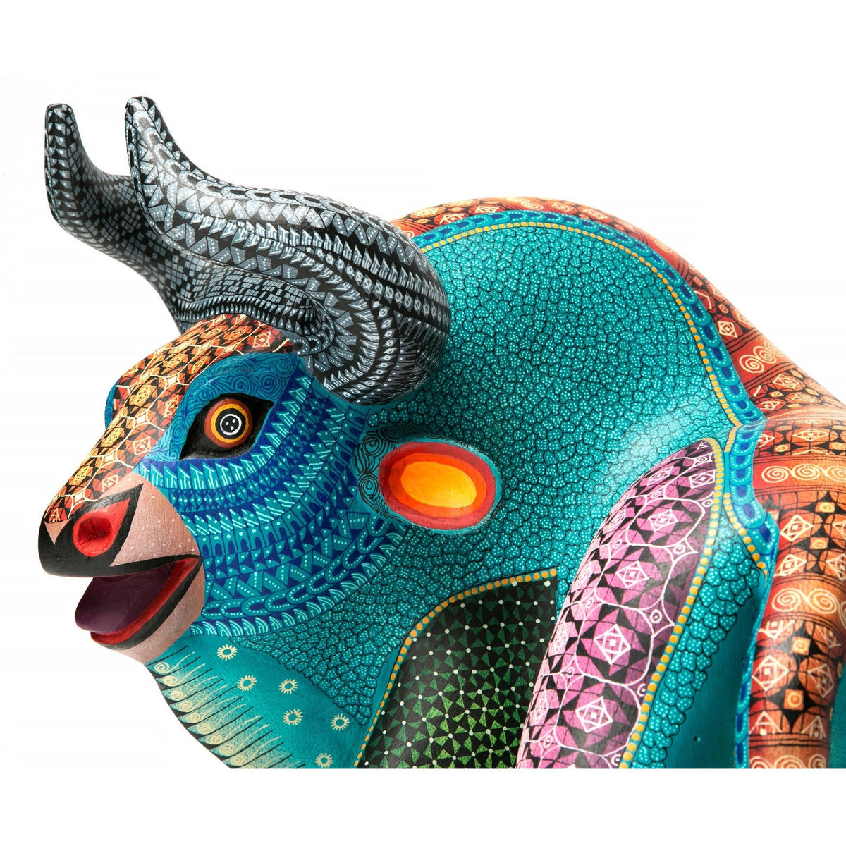 Elegancia Turquesa / Woodcarving Alebrije Mexican Folk Art Sculpture