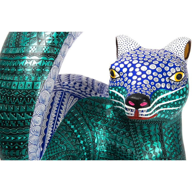 Mangosta / Woodcarving Alebrije Mexican Folk Art Sculpture