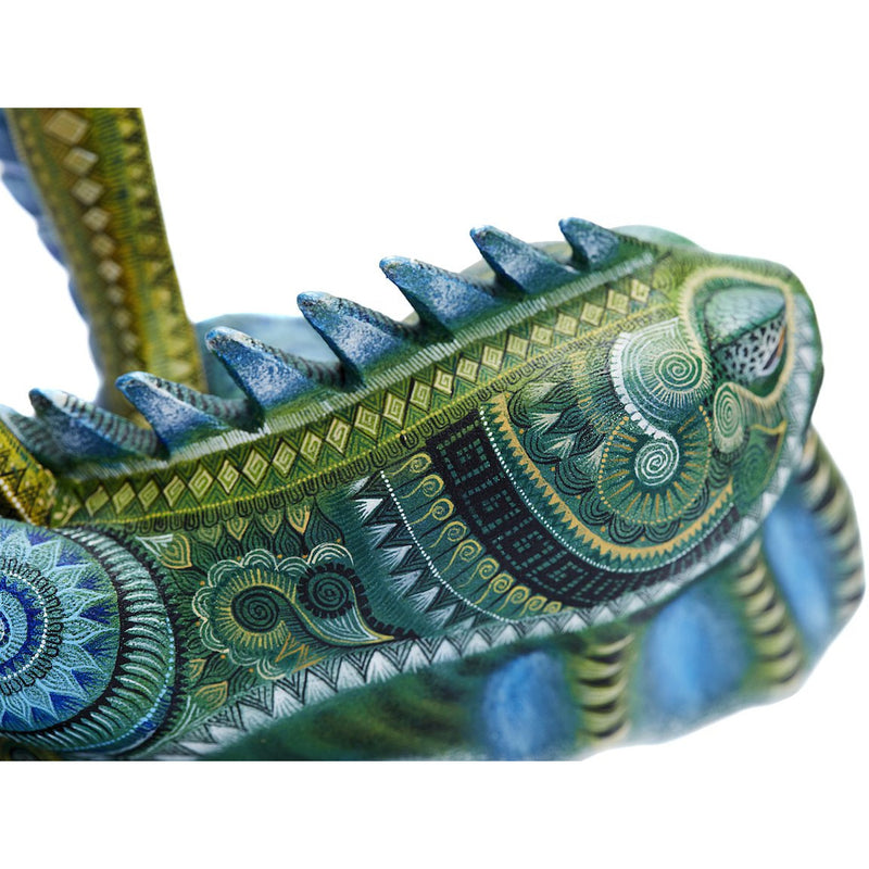 Iguana Amigable - Friendly Iguana  - Mexican Folk Art | Cactus Fine Art