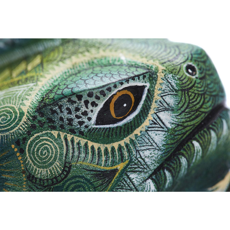 Iguana Amigable - Friendly Iguana  - Mexican Folk Art | Cactus Fine Art