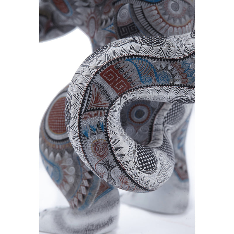 Mapache / Woodcarving Alebrije Mexican Folk Art Sculpture