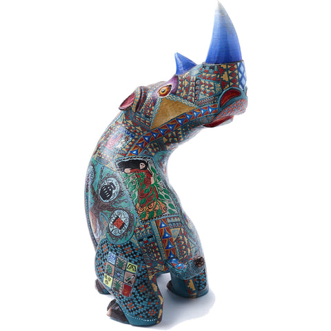 Sueño Real / Woodcarving Alebrije Mexican Folk Art Sculpture