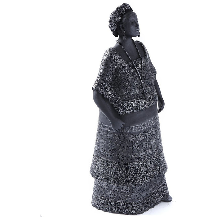 Traje Yucatan / Ceramics Black Clay Mexican Folk Art