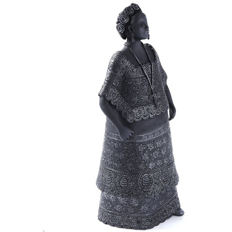 Traje Yucatan / Ceramics Black Clay Mexican Folk Art