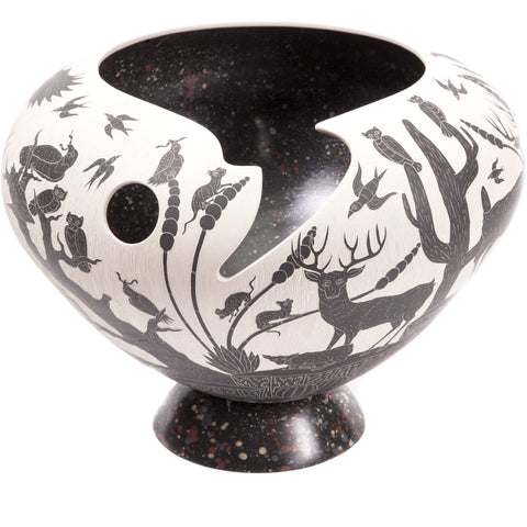 Vasija Blanco y Negro / Ceramics Mexican Folk Art Mata Ortiz