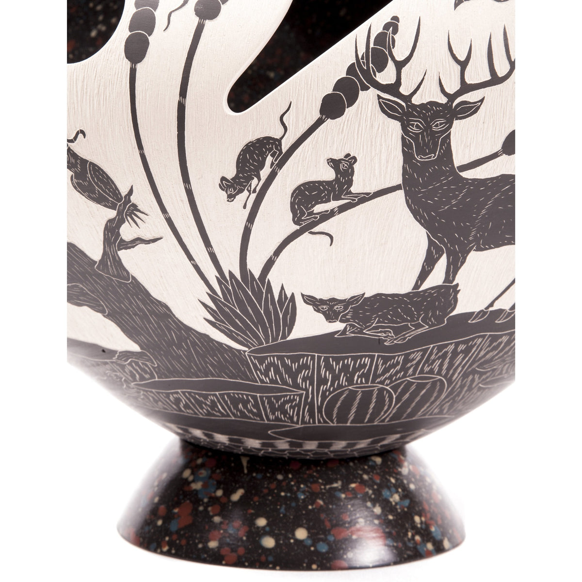 Vasija Blanco y Negro / Ceramics Mexican Folk Art Mata Ortiz