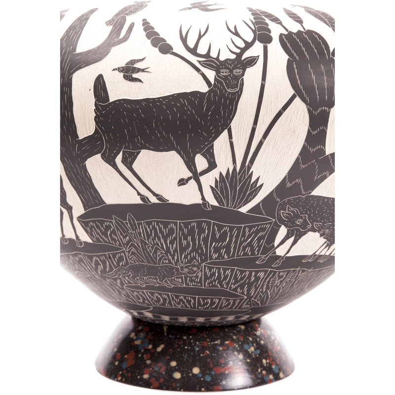 Vasija Blanco y Negro / Ceramics Mexican Folk Art Mata Ortiz