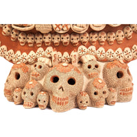 Catrina con Ofrenda de Muertos / Ceramics Mexican Folk Art Clay