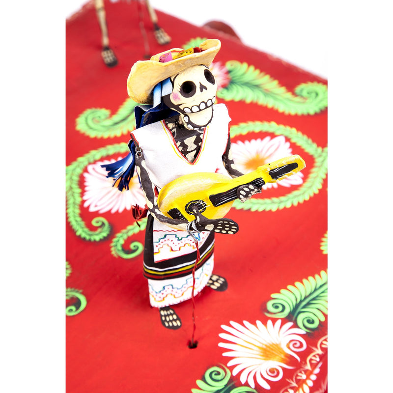 Juego de la Piñata / Mexican Mechanical Folk Art Carton Sculpture