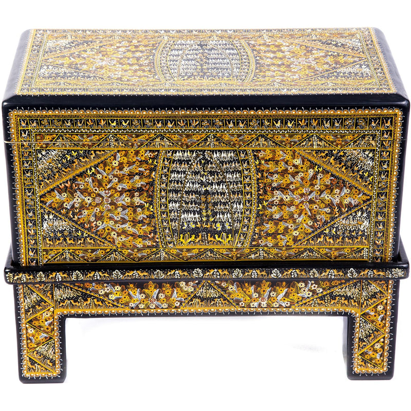 Caja Detallada / Woodcarving Lacquer Mexican Folk Art