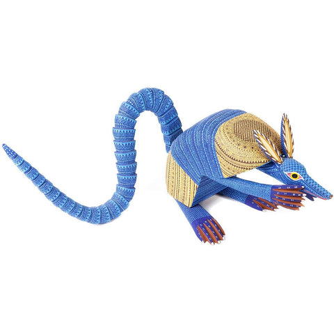 Armadillo / Woodcarving Alebrije Mexican Folk Art Sculpture