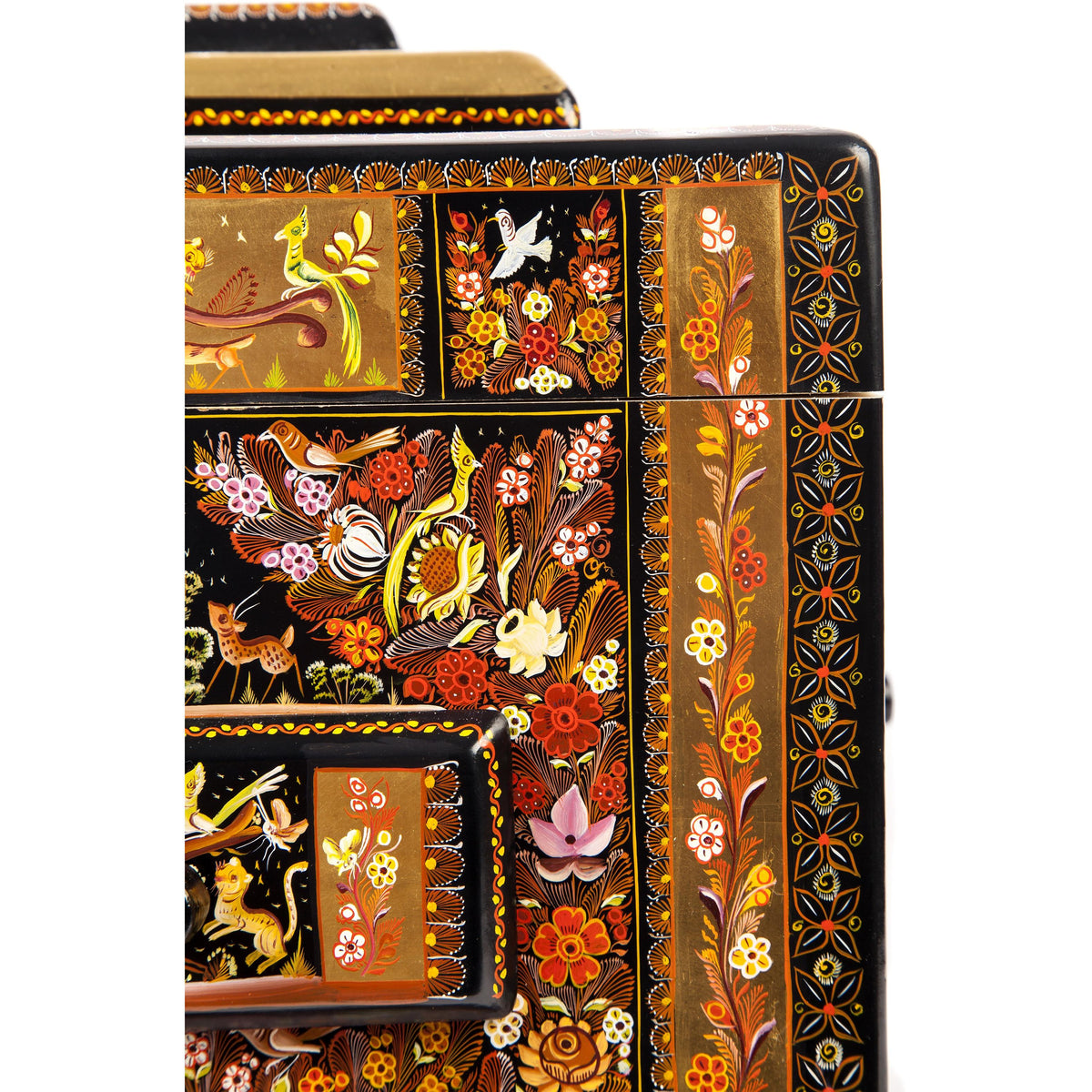 Caja Dorada / Woodcarving Lacquer Mexican Folk Art