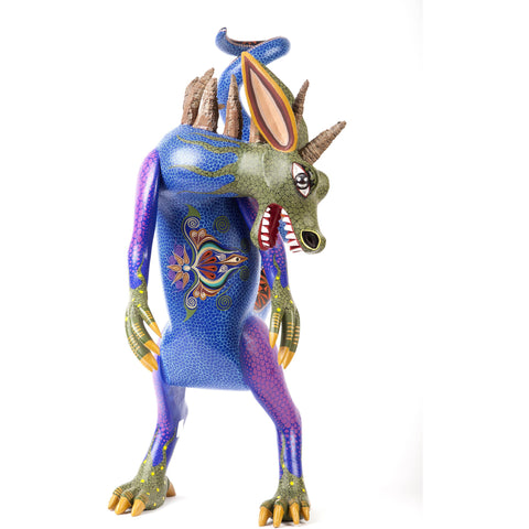 Alebrije Tochitl / Woodcarving Alebrije Mexican Folk Art Sculpture