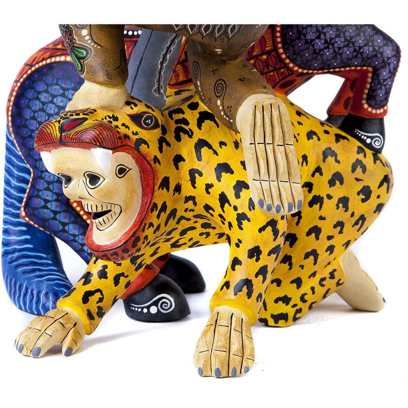 Guerrero / Woodcarving Mexican Folk Art Sculpture