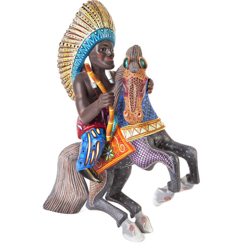 Indio / Woodcarving Mexican Folk Art Sculpture