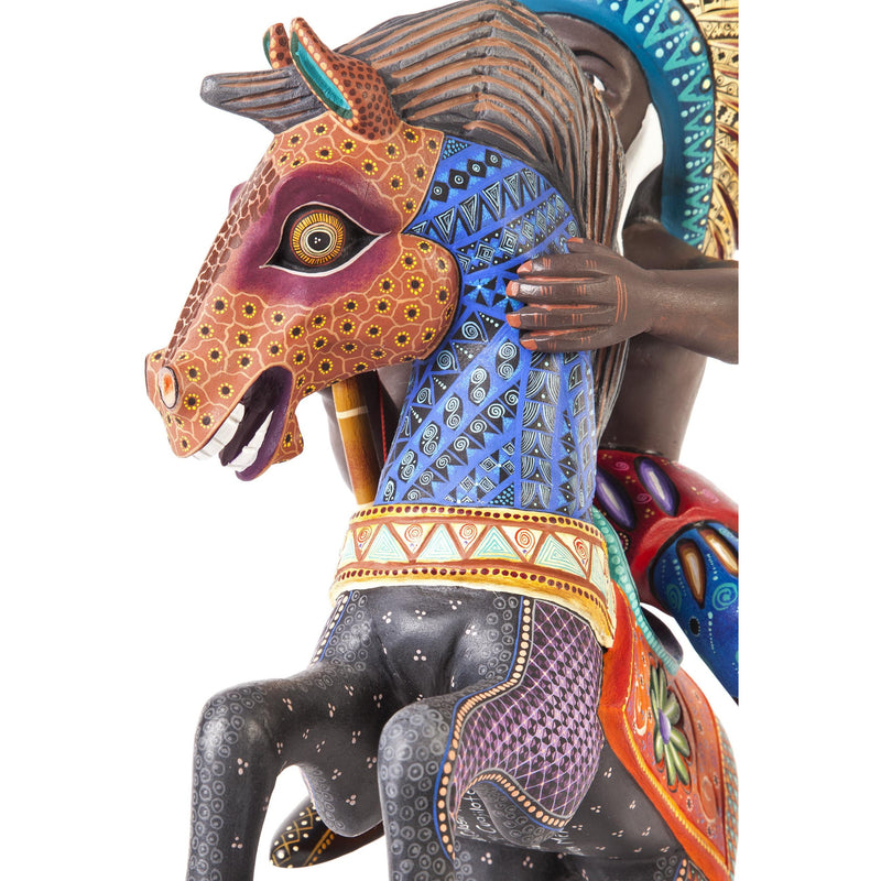 Indio / Woodcarving Mexican Folk Art Sculpture