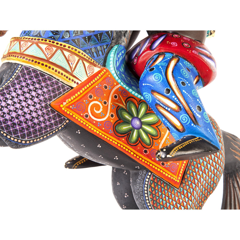 Indio / Woodcarving Mexican Folk Art Sculpture