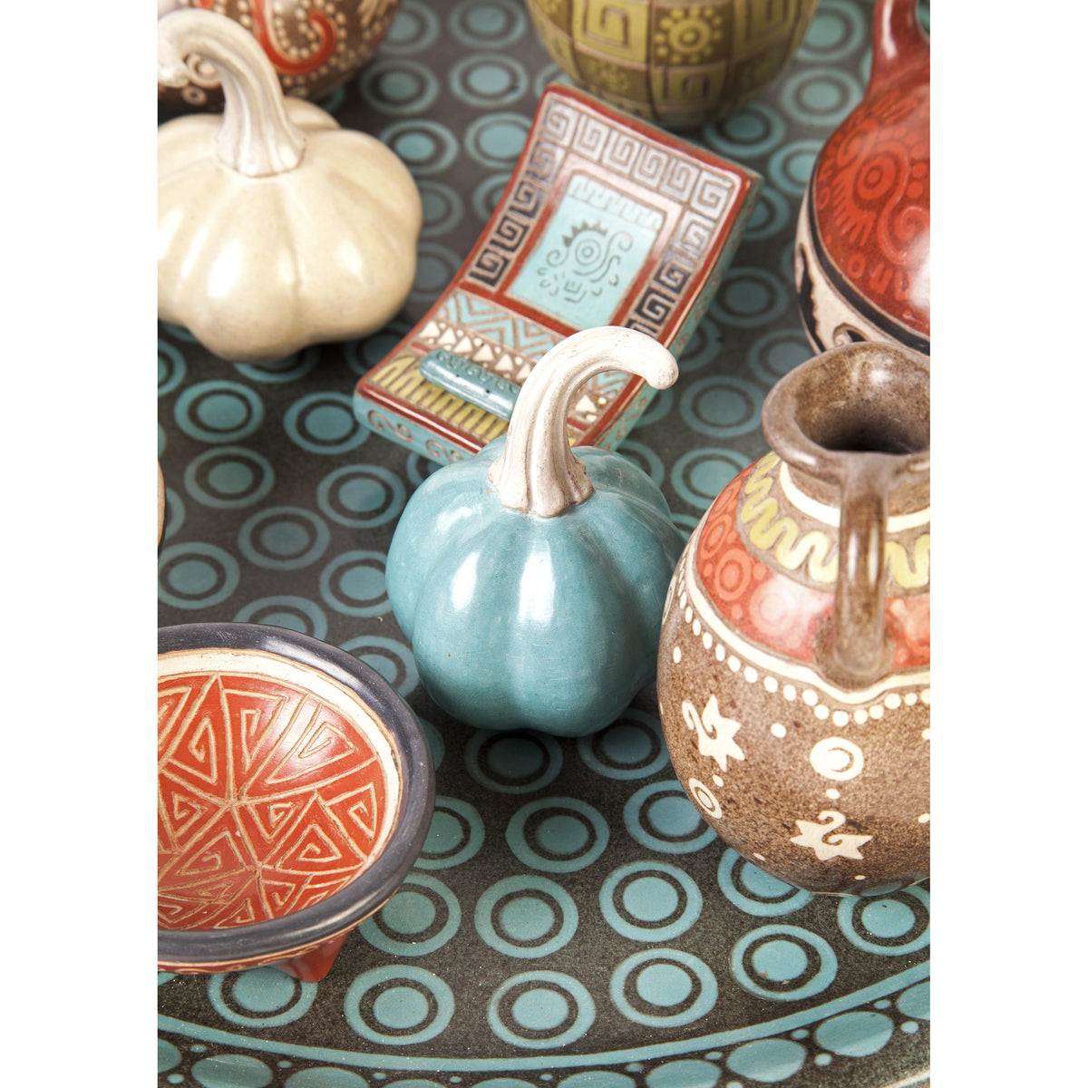 Centro Colección al Negativo / Ceramics Mexican Folk Art Clay