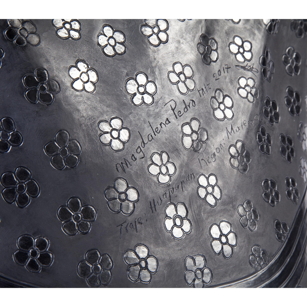 Mujer Huajuapan-Oaxaca / Ceramics Black Clay Mexican Folk Art