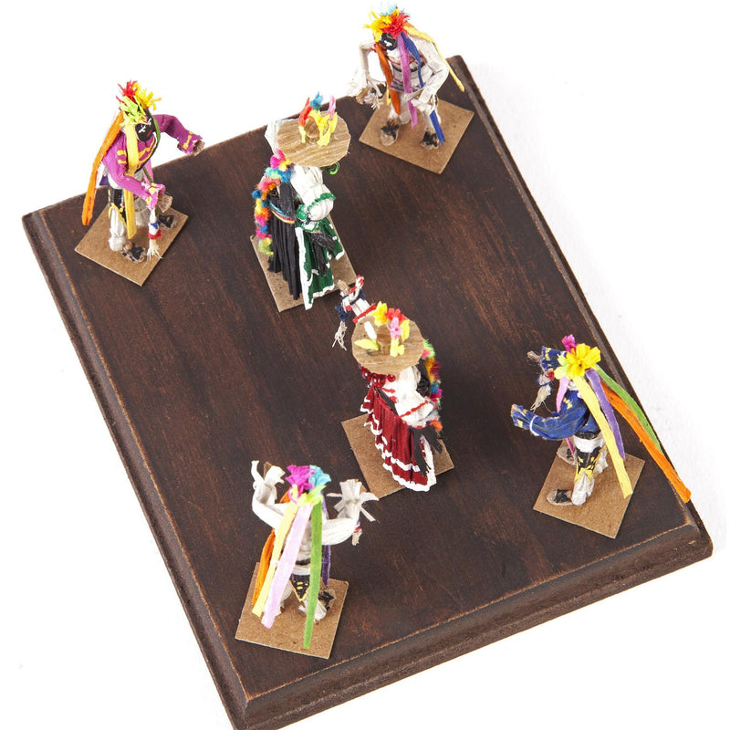 Danzas y Costumbres / Vegetable Fibers Mexican Folk Art Miniature