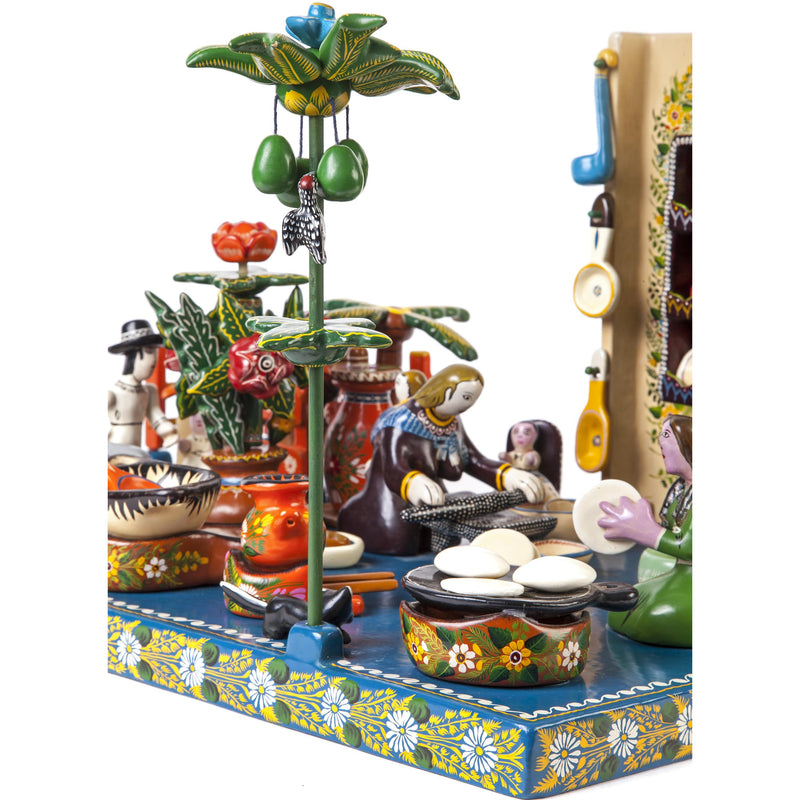 Cocinando / Woodcarving Lacquer Mexican Folk Art
