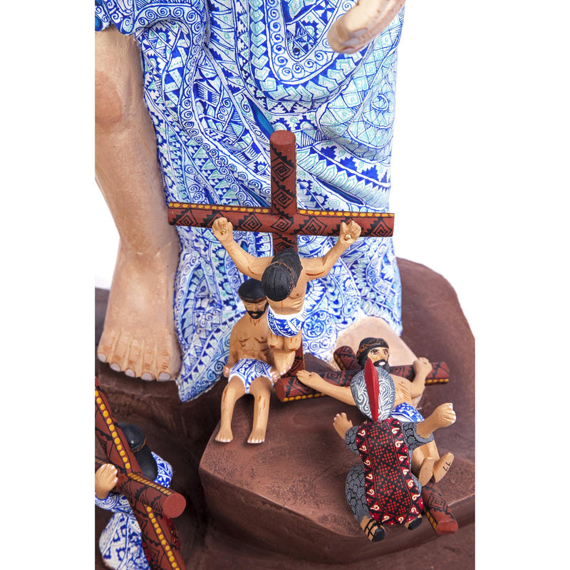 Cristo Resucitado y Via Crucis / Woodcarving Mexican Folk Art Sculpture Woodcarving Alebrije Mexican Folk Art Sculpture
