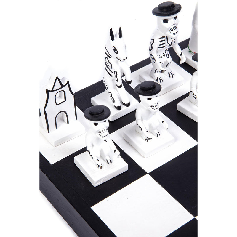Ajedrez Dia de Muertos / Woodcarving Mexican Folk Art Chess