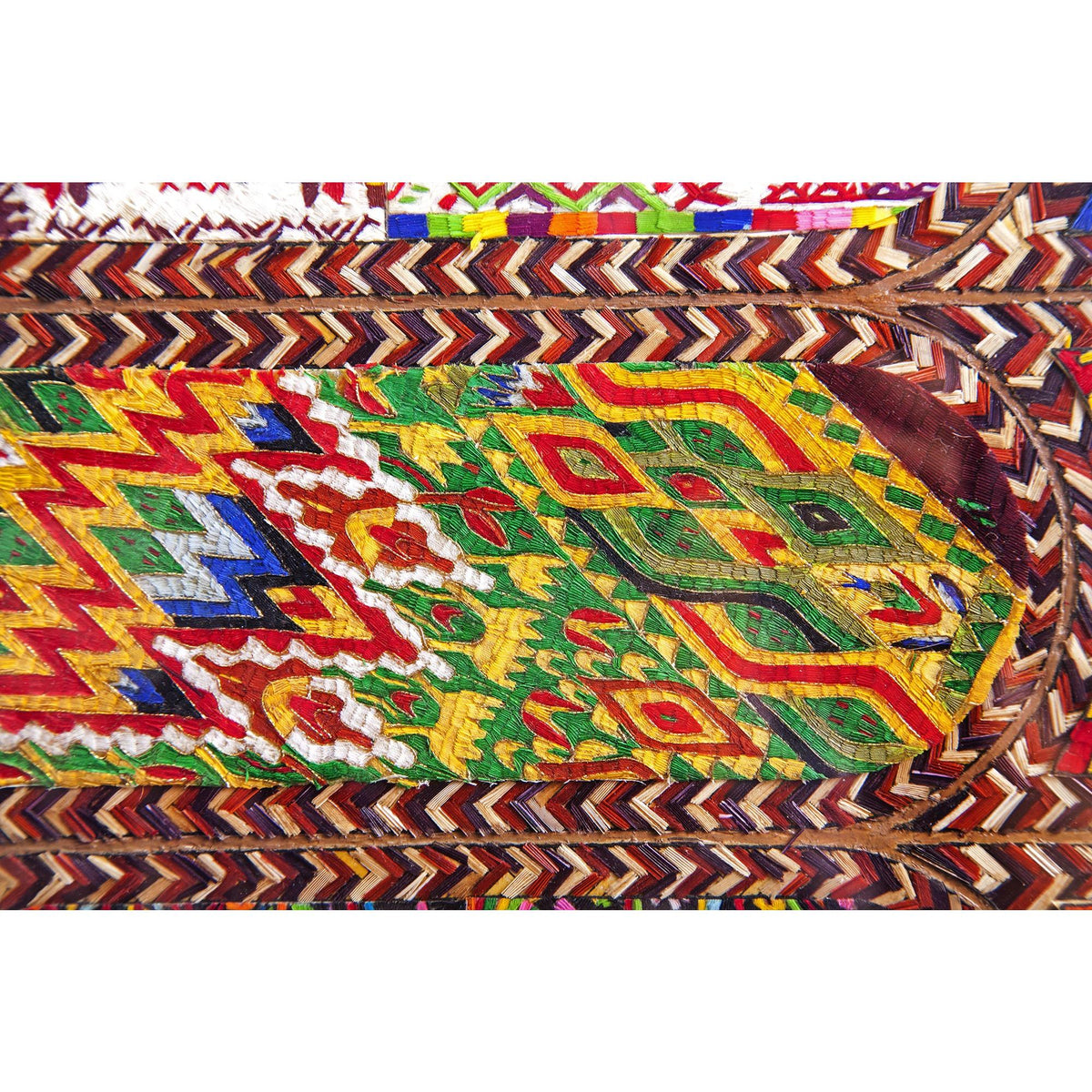 Dechado de Textiles Mexicanos / Mexican Folk Art Featherwork Frame