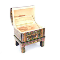 Baul en el Campo / Woodcarving Lacquer Mexican Folk Art