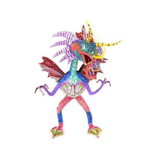 Alebrije / Mexican Folk Art Carton Sculpture