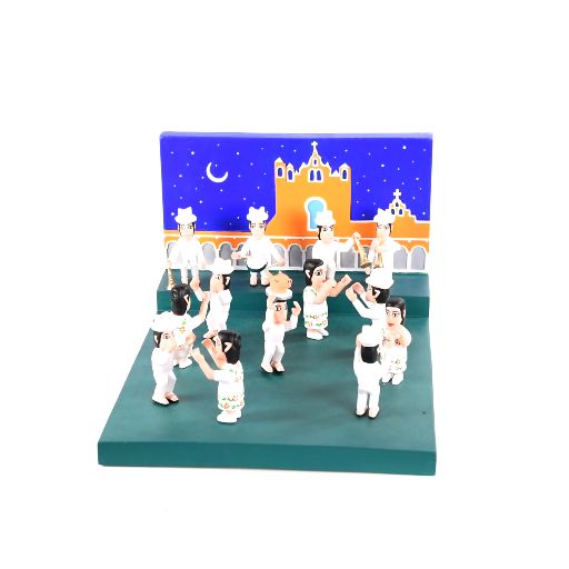 El Baile de la Jarana / Woodcarving Mexican Folk Art Sculpture