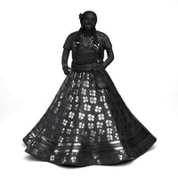 Traje Huajapan-Oaxaca / Ceramics Black Clay Mexican Folk Art