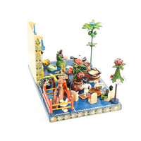 Cocinando / Woodcarving Lacquer Mexican Folk Art