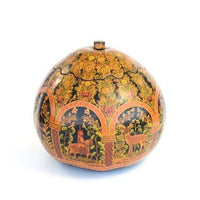Costurero Dorado en Ocre / Lacquer Mexican Folk Art
